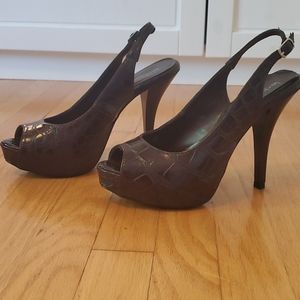 Faux snakeskin, retro platform pumps - size 7.5